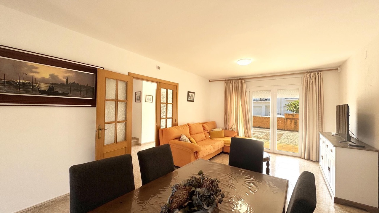 Photo of Others in L'Escala