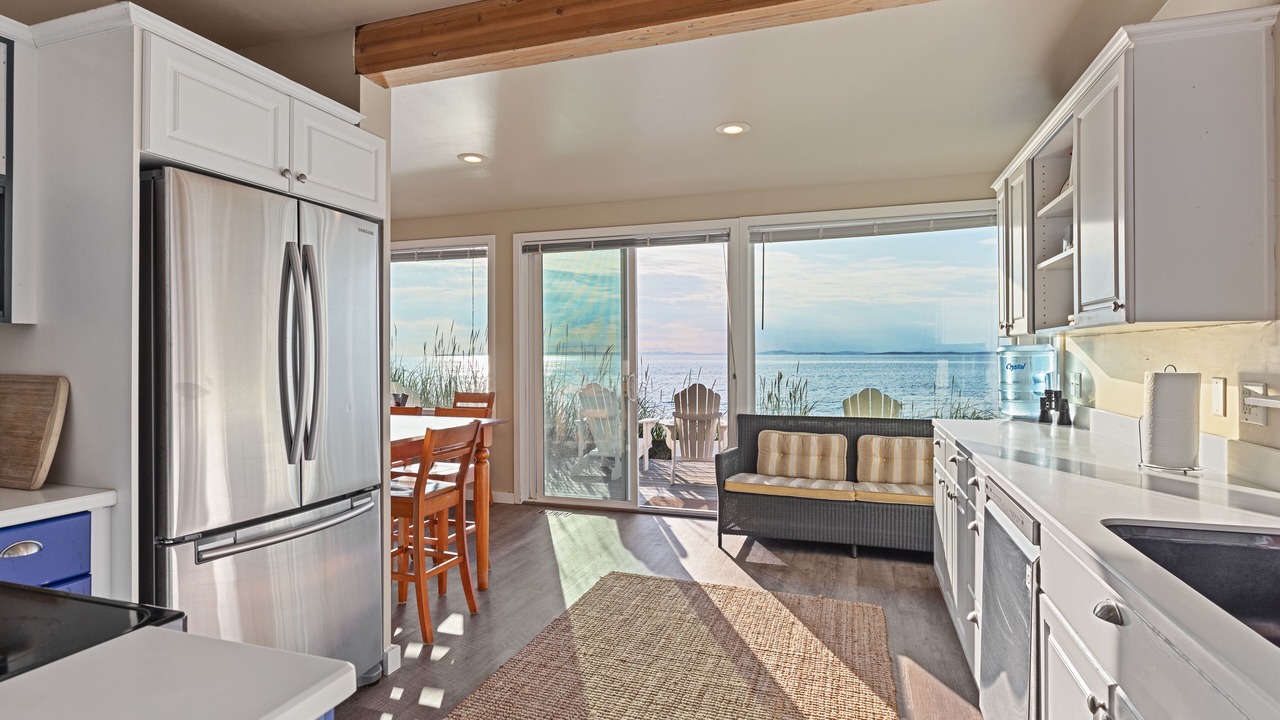 Photo of Kitchen in Oak Harbor