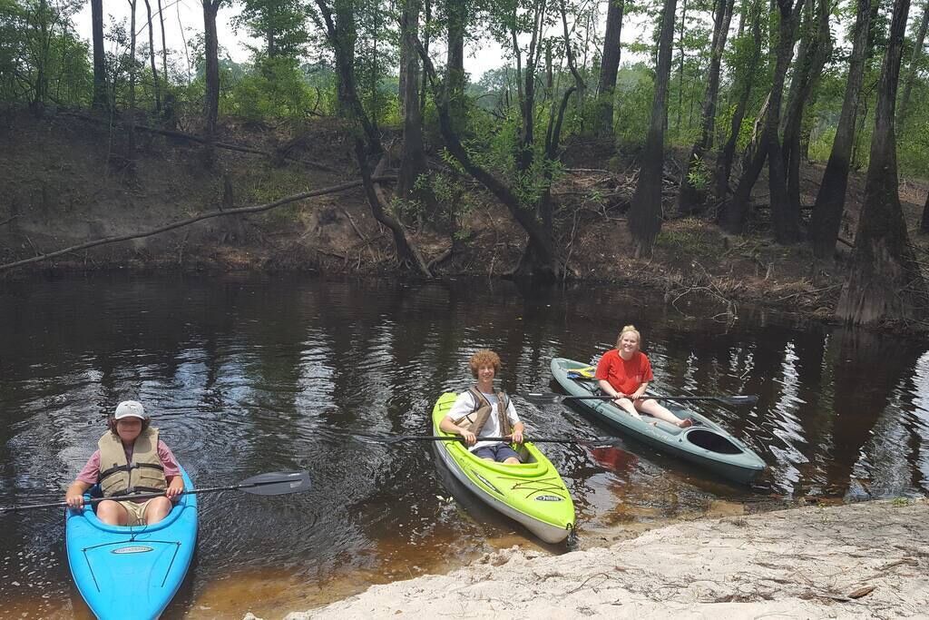 Photo of Others in Claxton