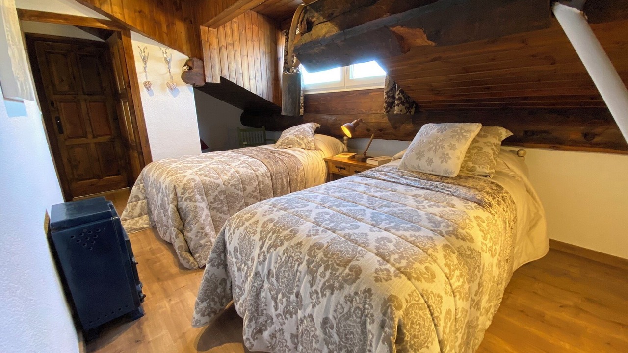 Photo of Bedroom in Llivia
