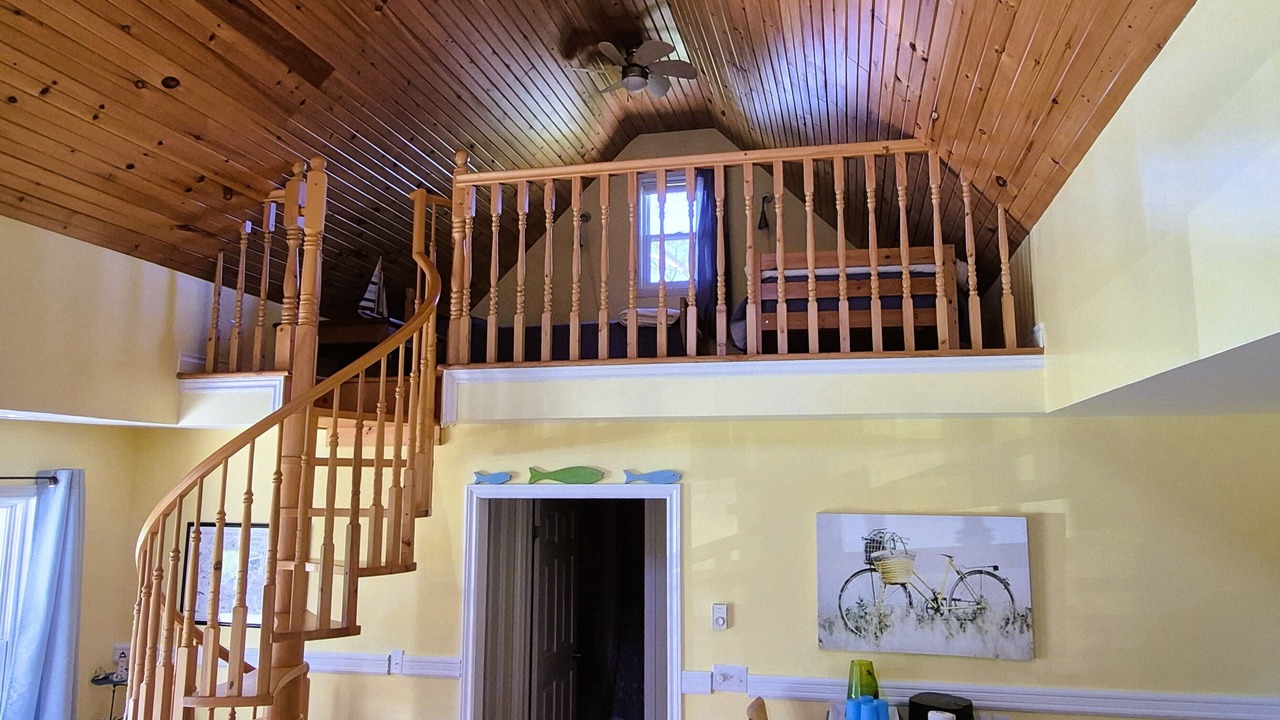 Photo of Others in Canoe Cove