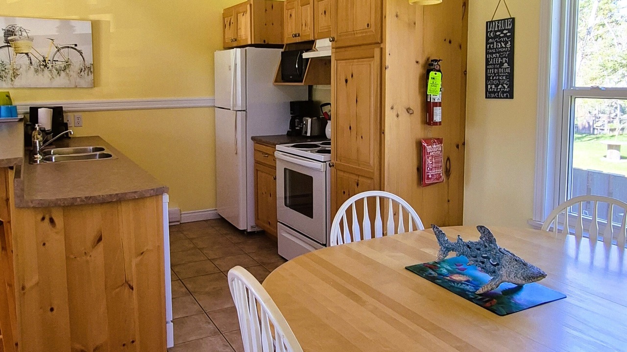 Photo of Others in Canoe Cove