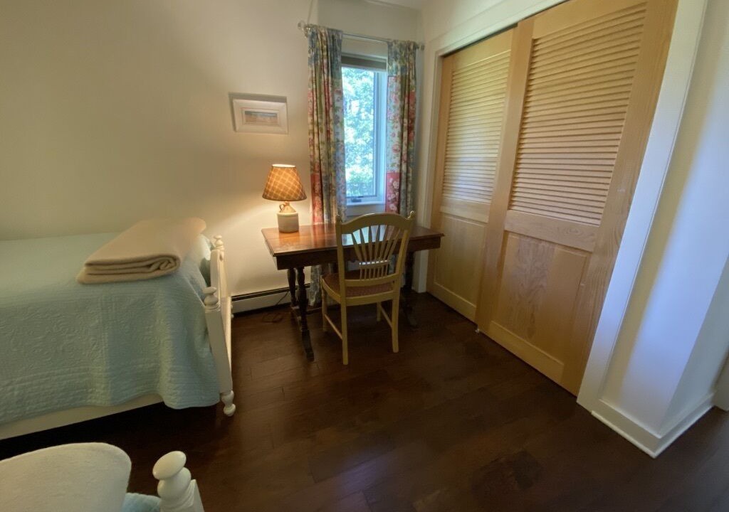 Photo of Bedroom in New Harbor