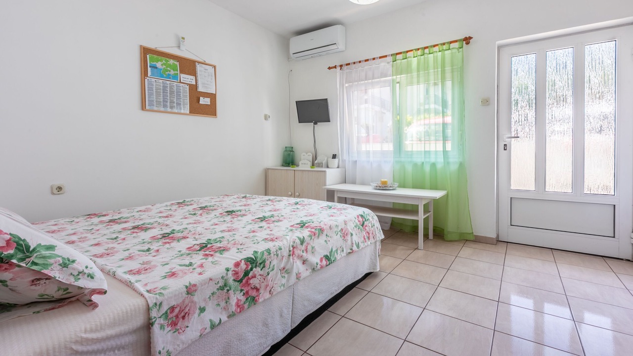 Photo of Bedroom in Jadranovo