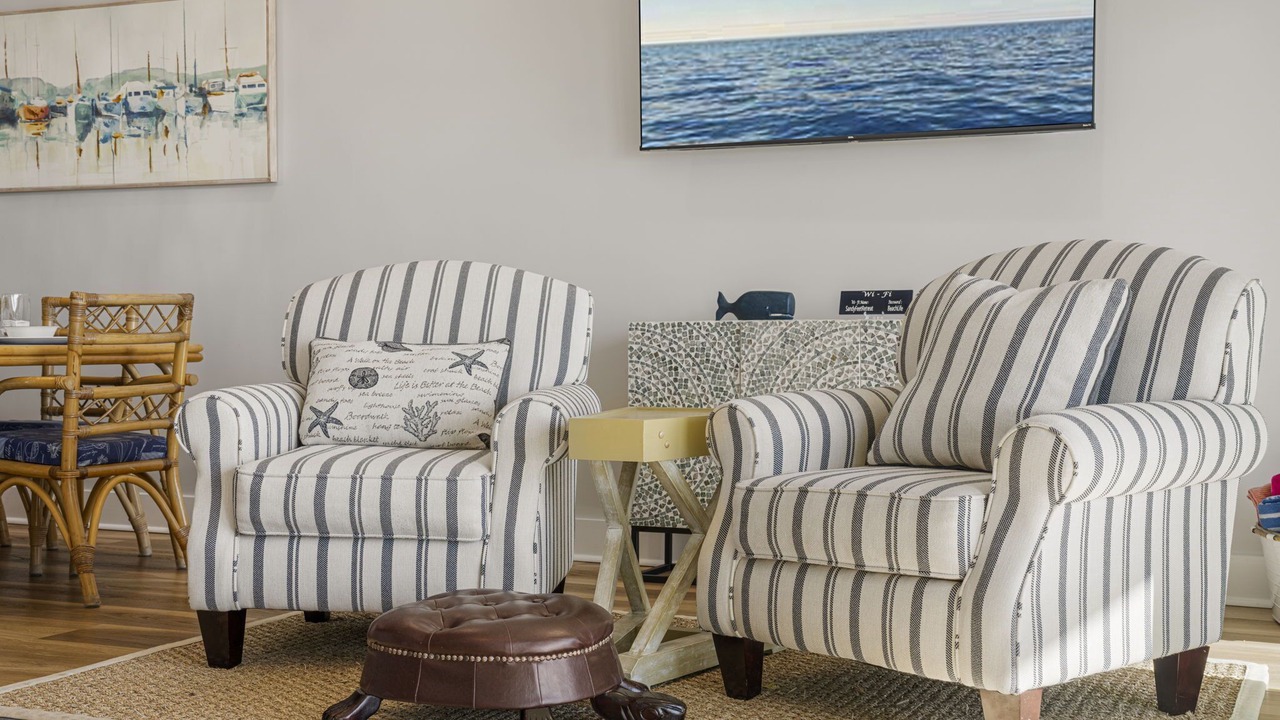 Photo of Livingroom in Mexico Beach