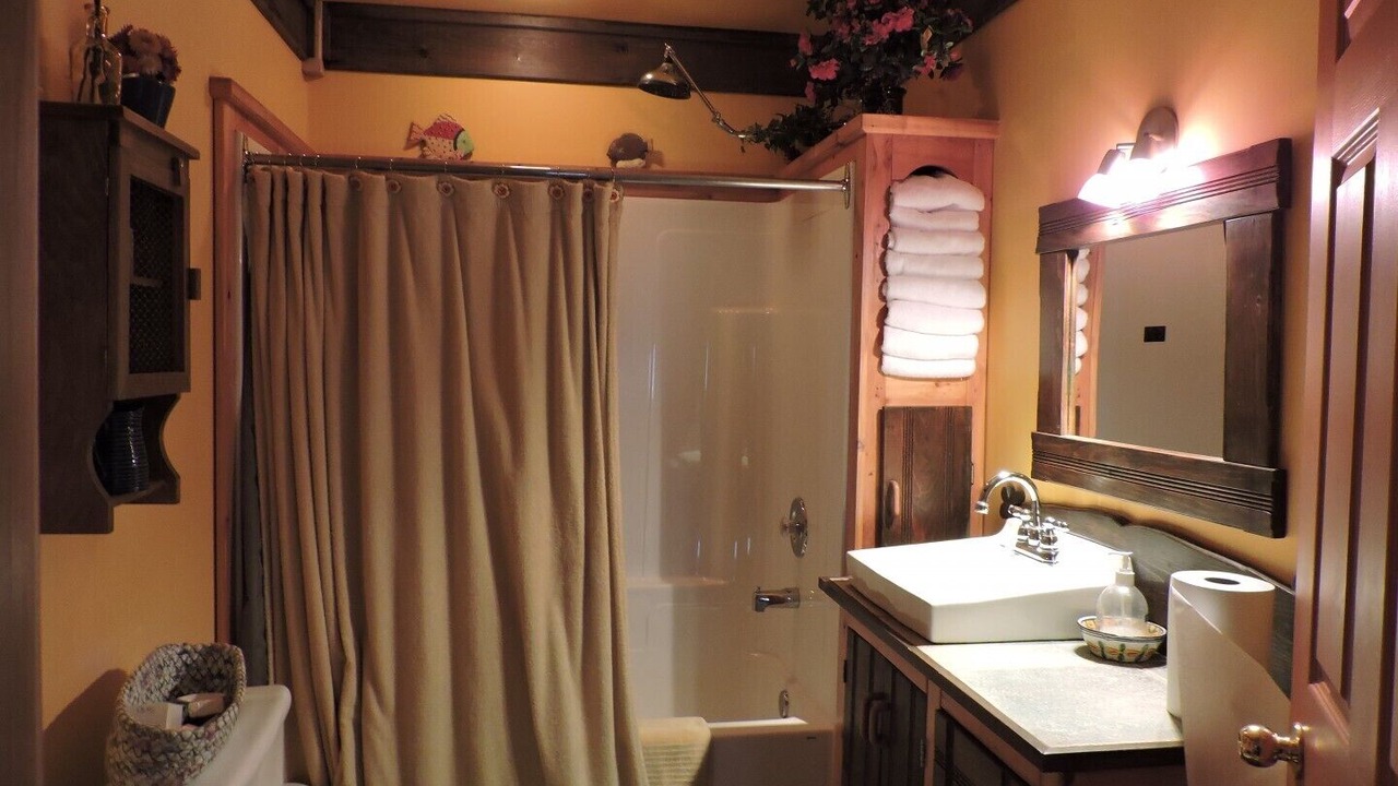 Photo of Bathroom in Weldford