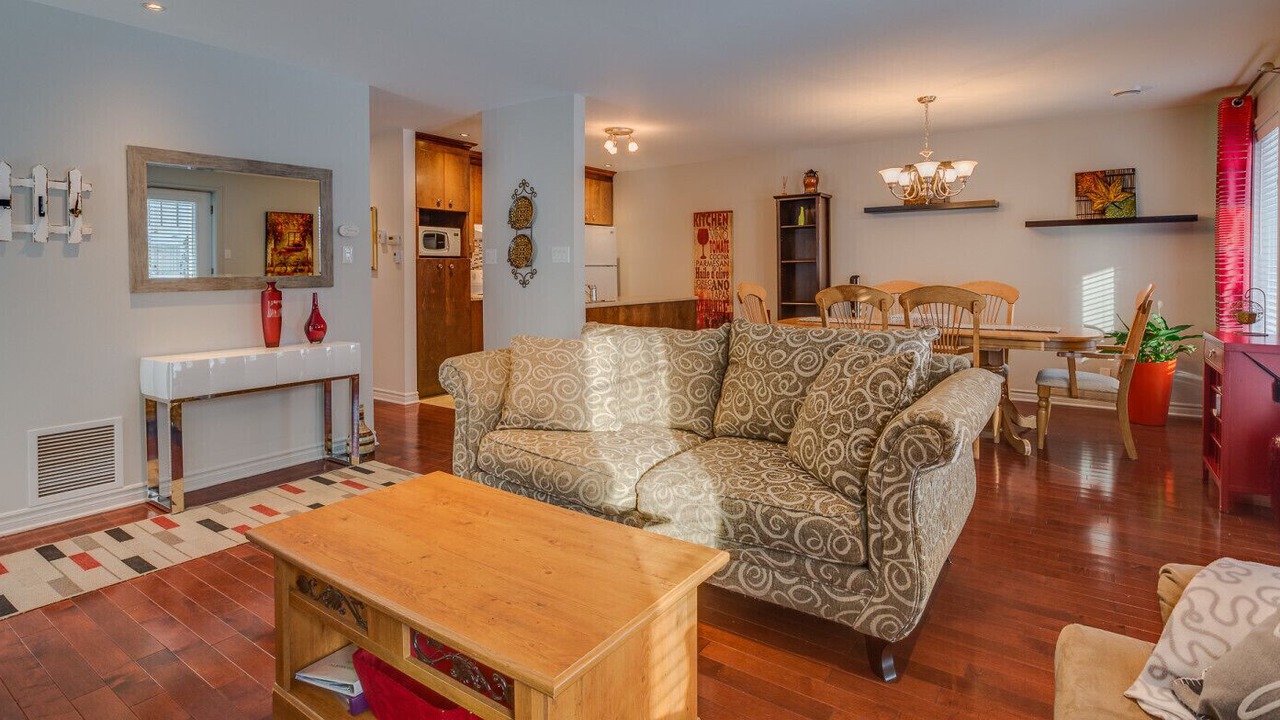 Photo of Livingroom in Magog