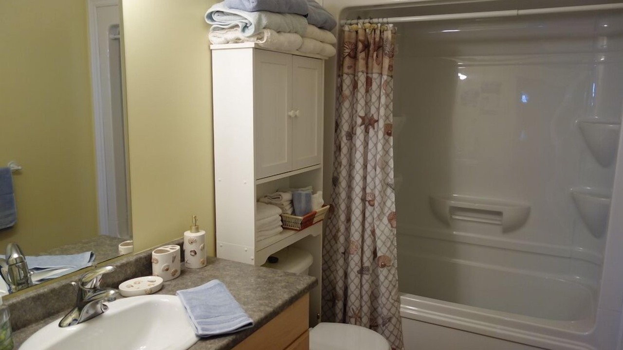 Photo of Bathroom in Sea View