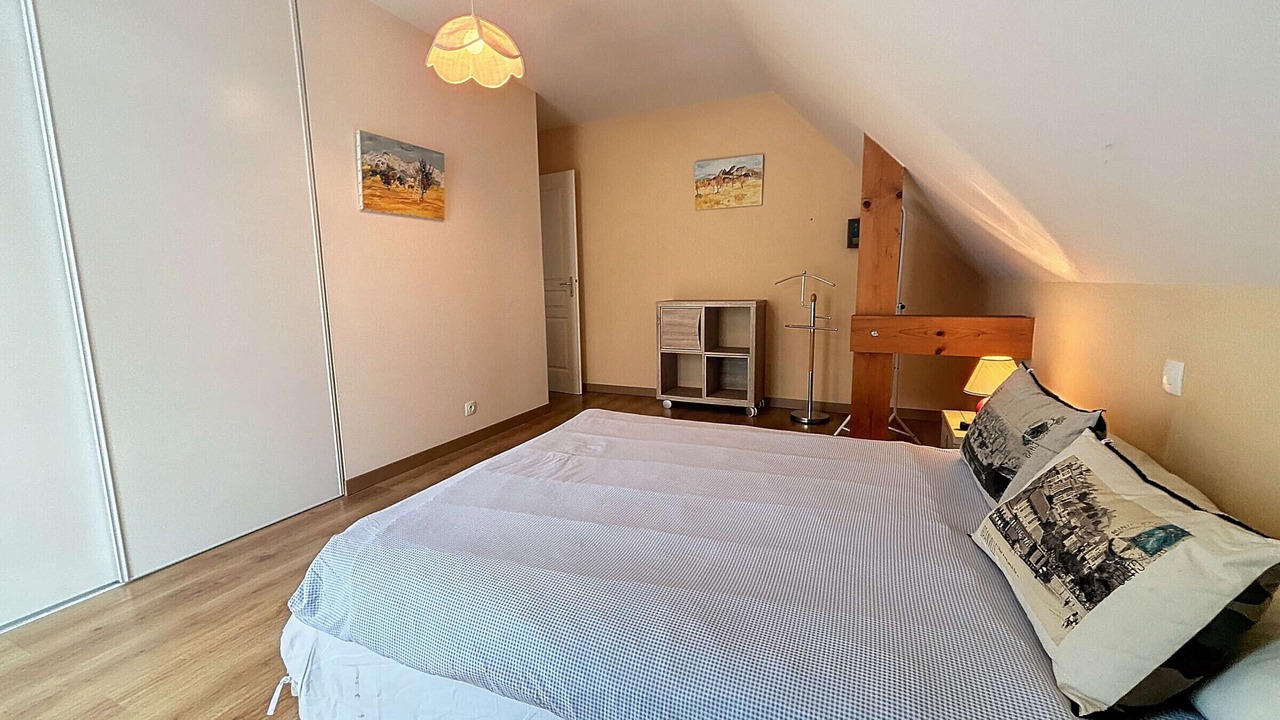 Photo of Bedroom in Saint-Pair-sur-Mer