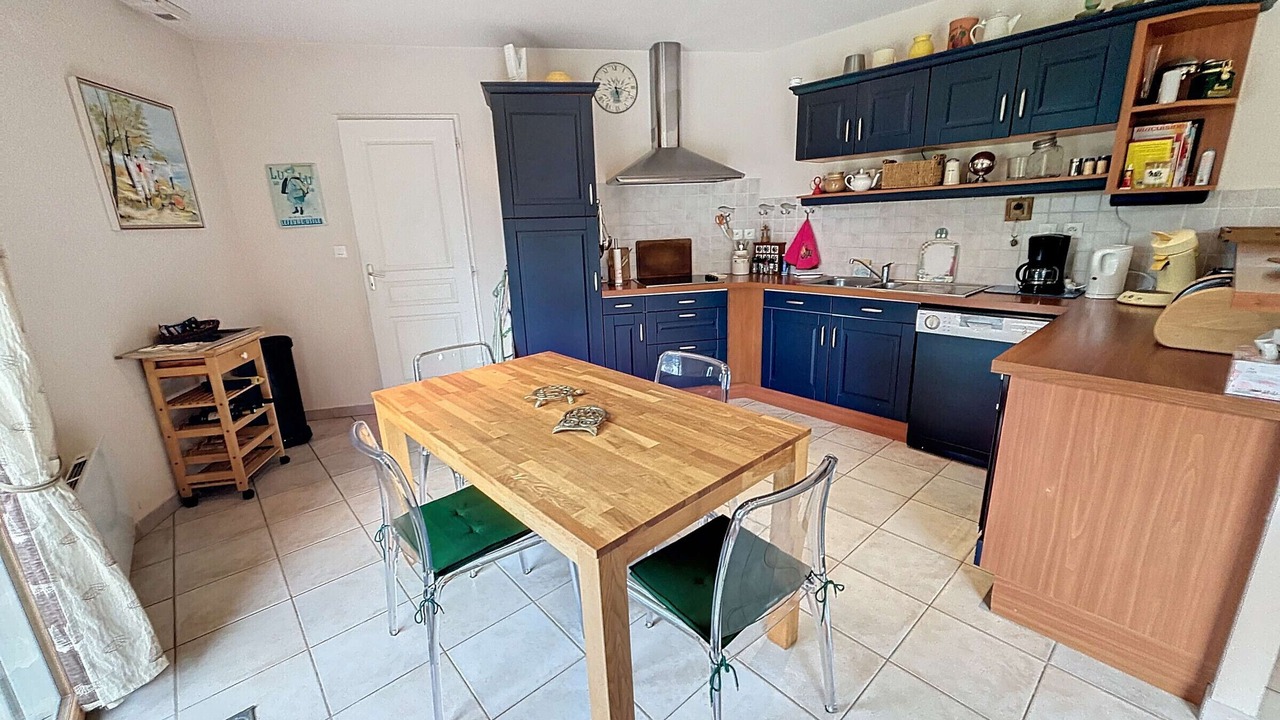 Photo of Kitchen in Saint-Pair-sur-Mer