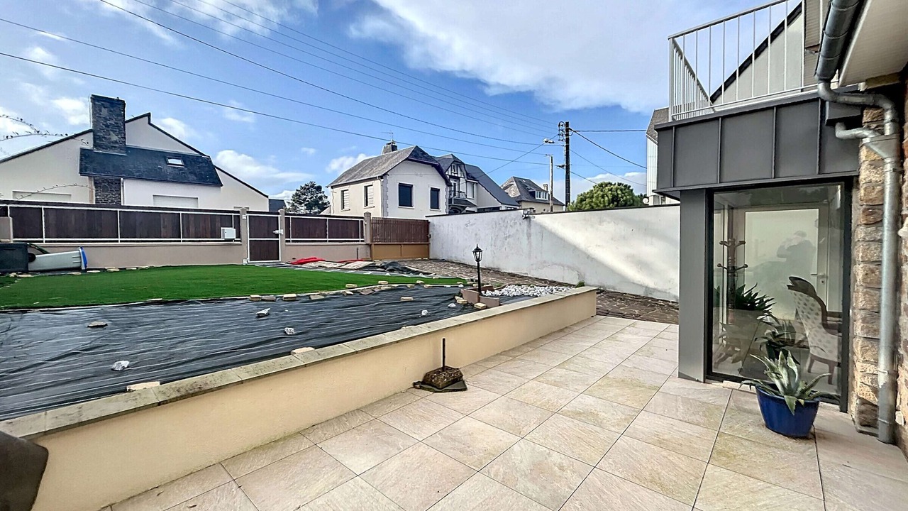 Photo of Patio Balcony in Jullouville-les-Pins