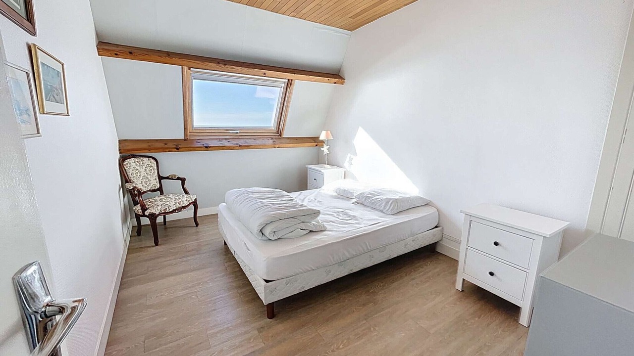 Photo of Bedroom in Saint-Pair-sur-Mer