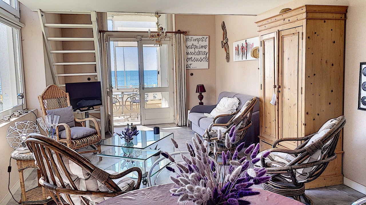 Photo of Livingroom in Jullouville