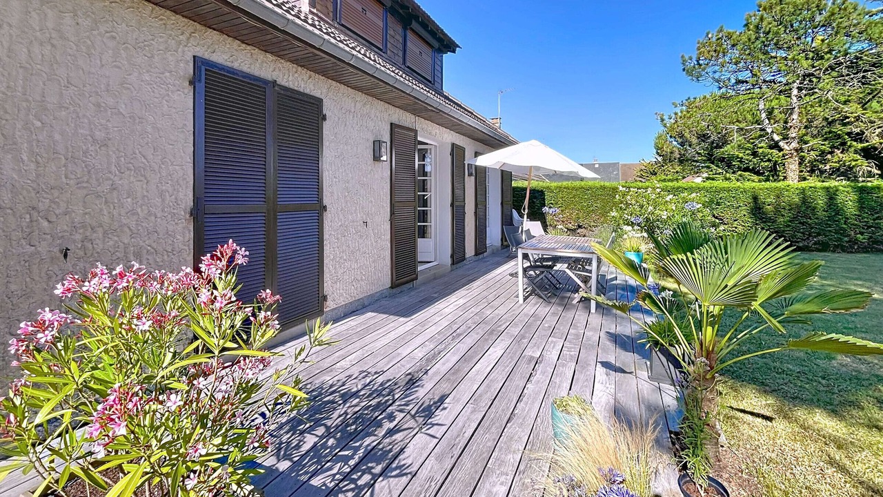 Photo of Outdoor in Saint-Pair-sur-Mer