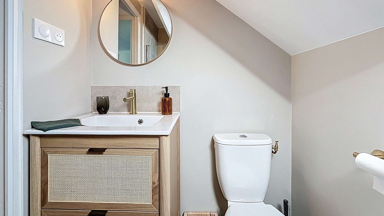 Photo of Bathroom in Saint-Pair-sur-Mer