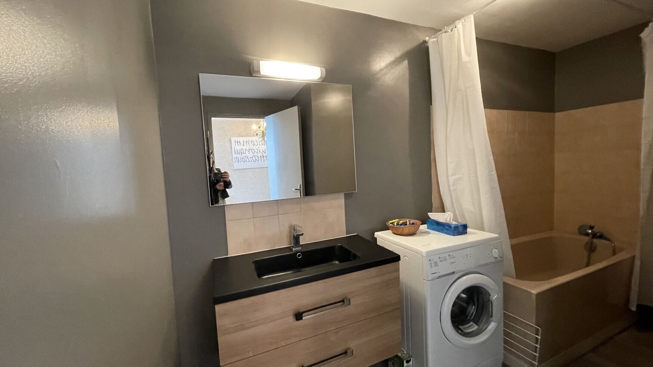 Photo of Bathroom in Jullouville