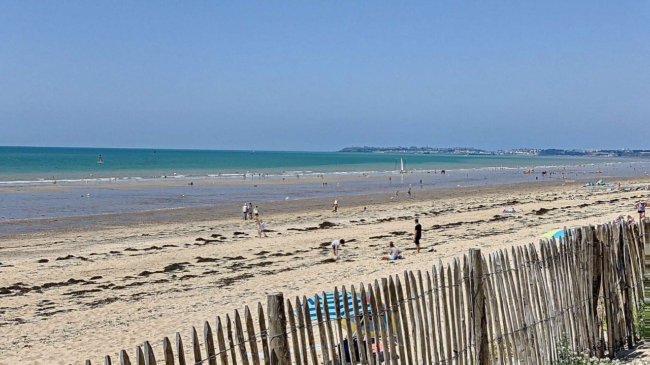Photo of Others in Jullouville-les-Pins