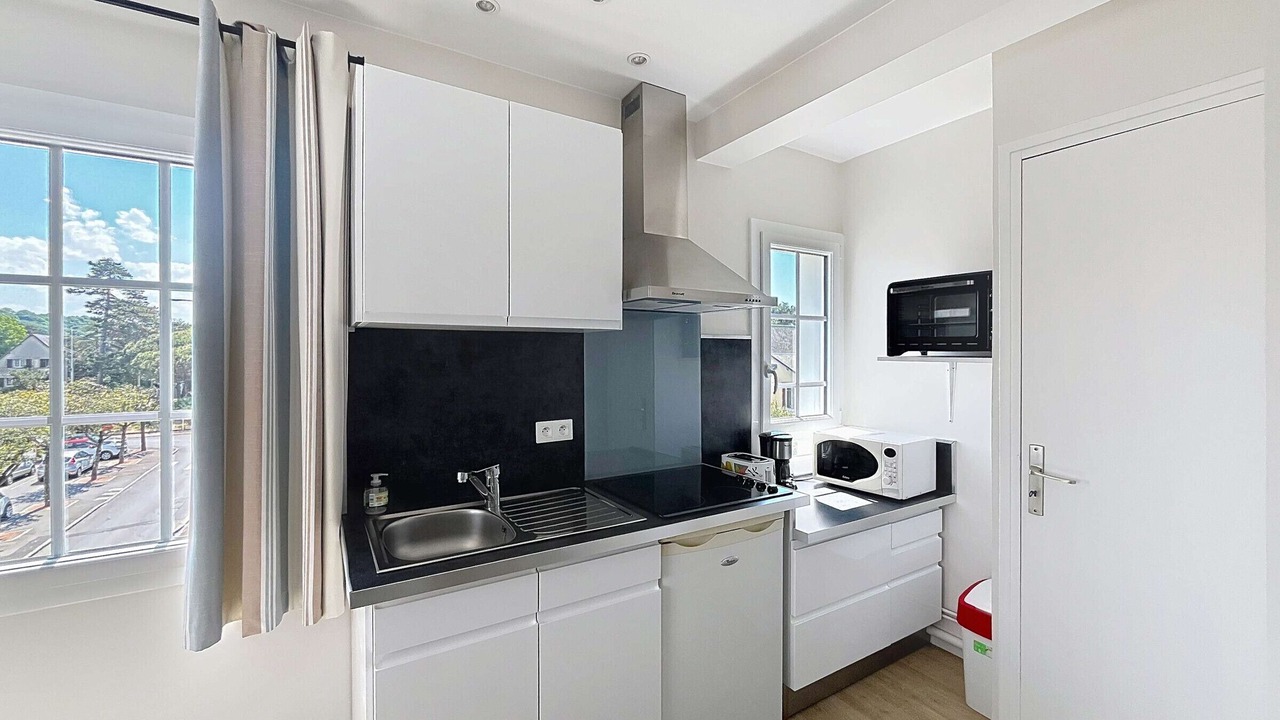 Photo of Kitchen in Jullouville-les-Pins