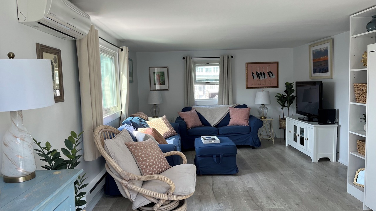 Photo of Livingroom in Beach Haven