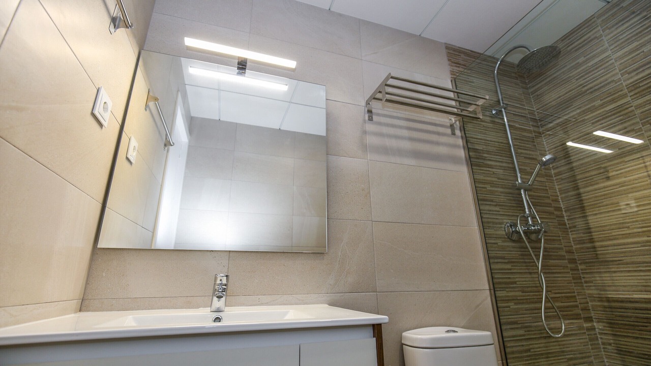 Photo of Bathroom in Salou City Centre