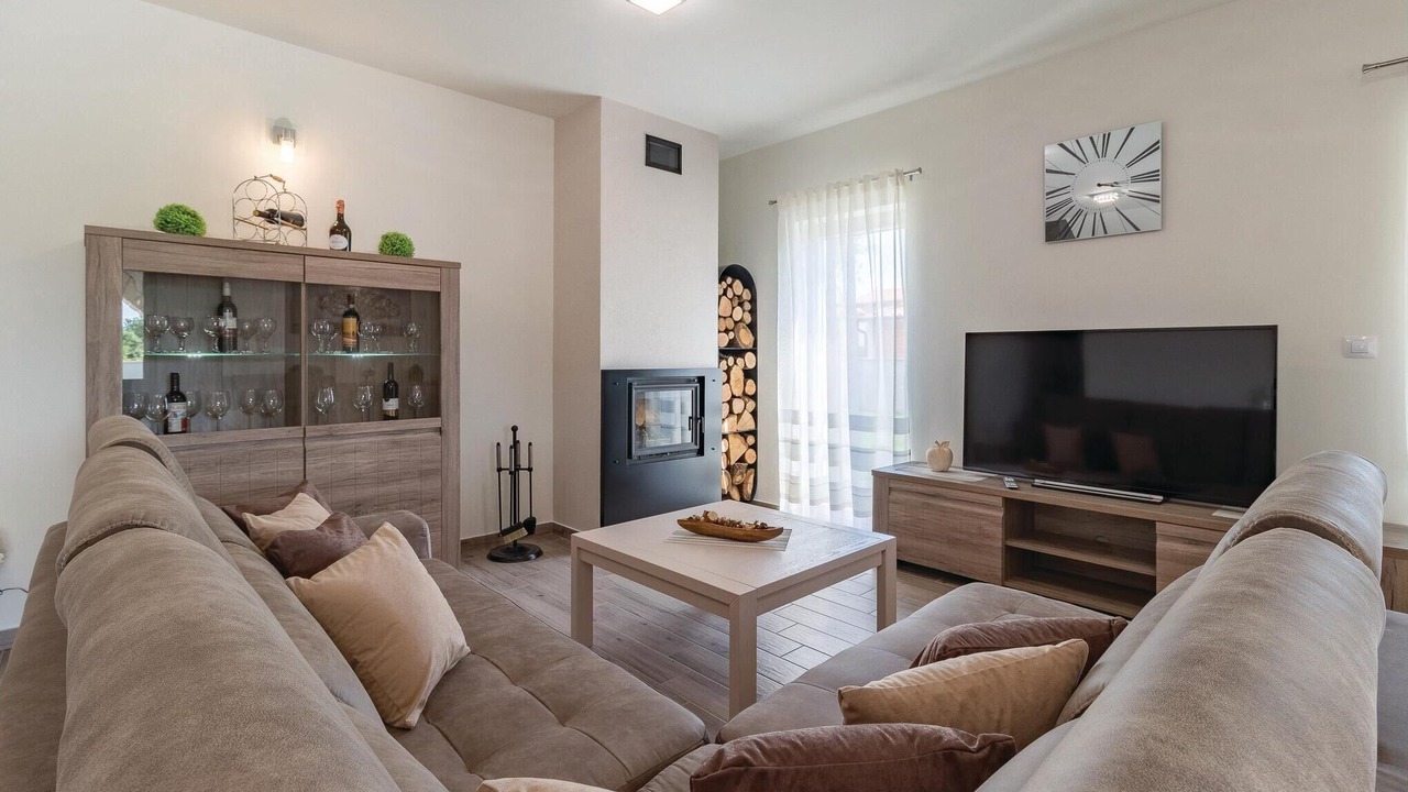 Photo of Bedroom in Loborika
