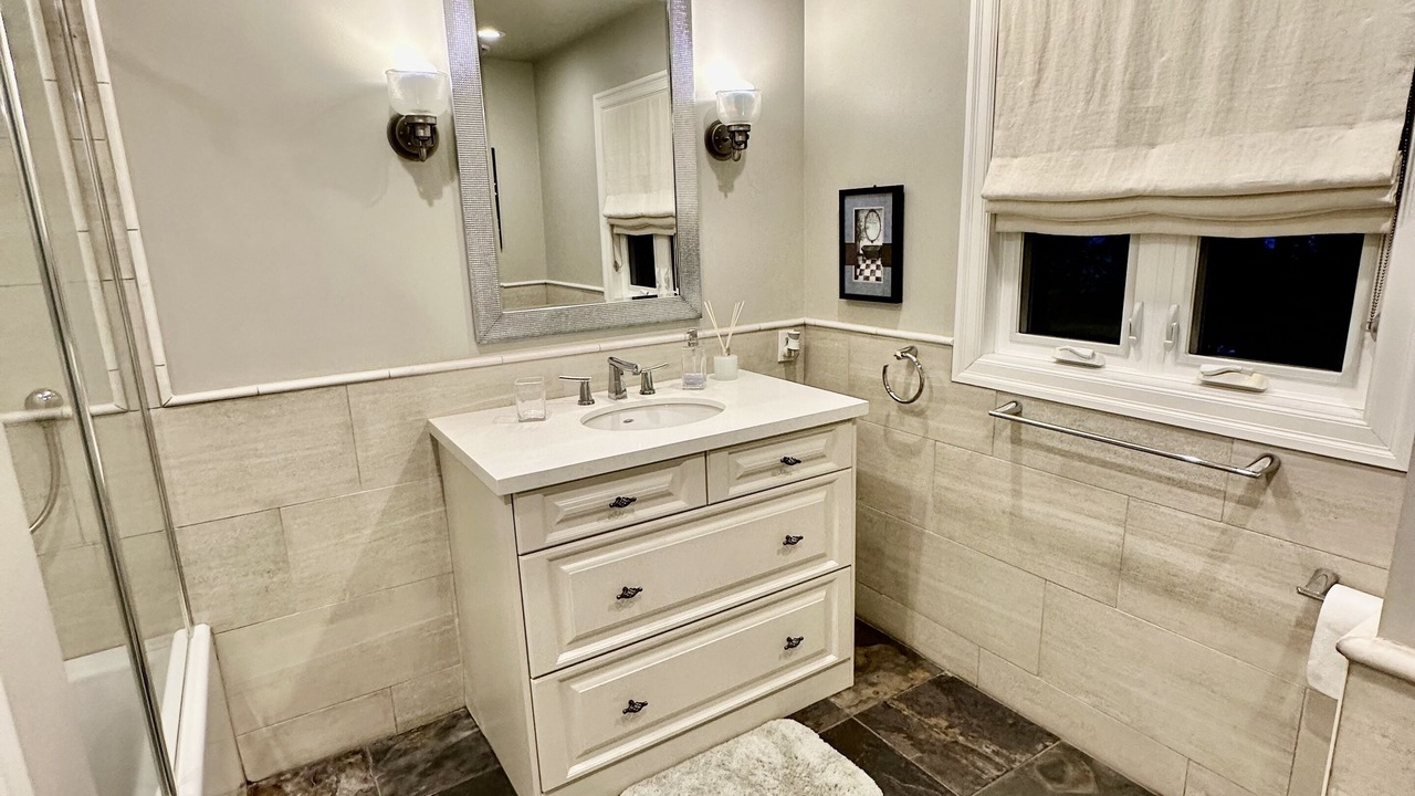 Photo of Bathroom in Orillia