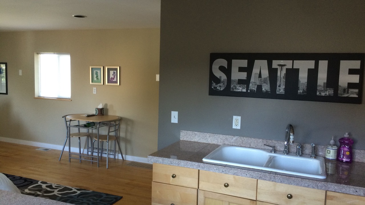 Photo of Others in Queen Anne