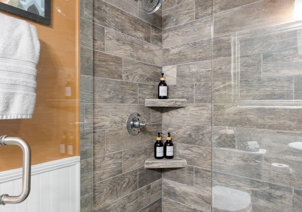 Photo of Bathroom in North Capitol