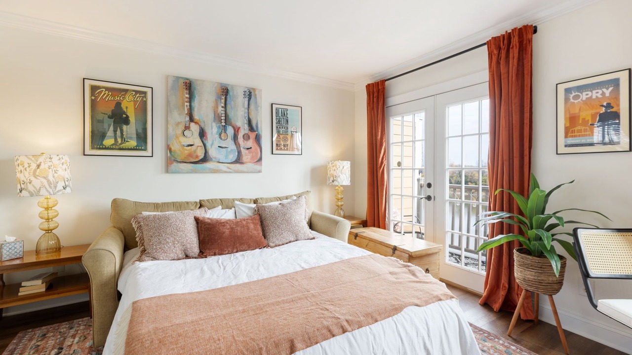 Photo of Bedroom in North Capitol
