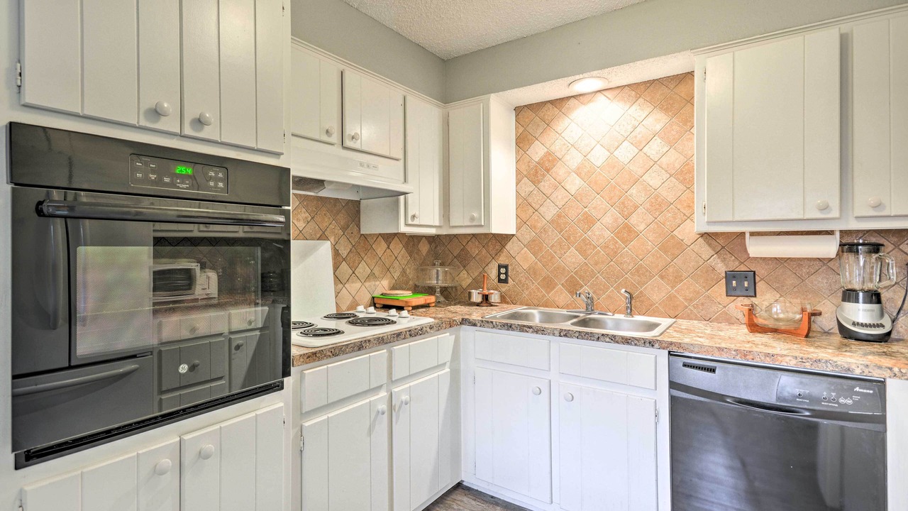 Photo of Kitchen in Heart of Lubbock