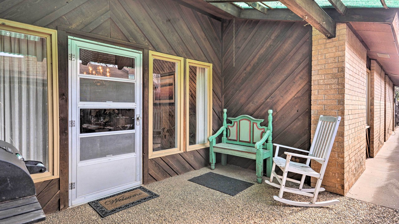 Photo of Patio Balcony in Heart of Lubbock