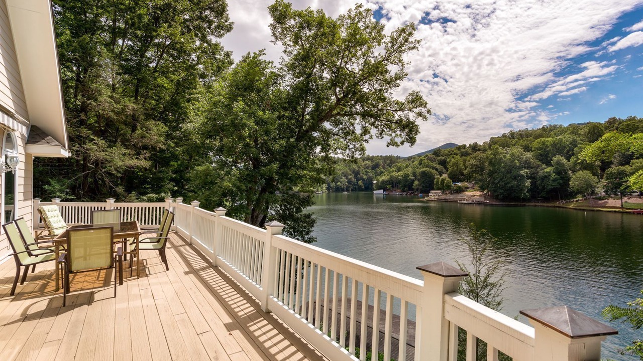 Photo of Outdoor in Lake Lure