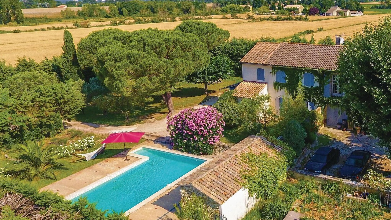 Photo of Others in Caderousse