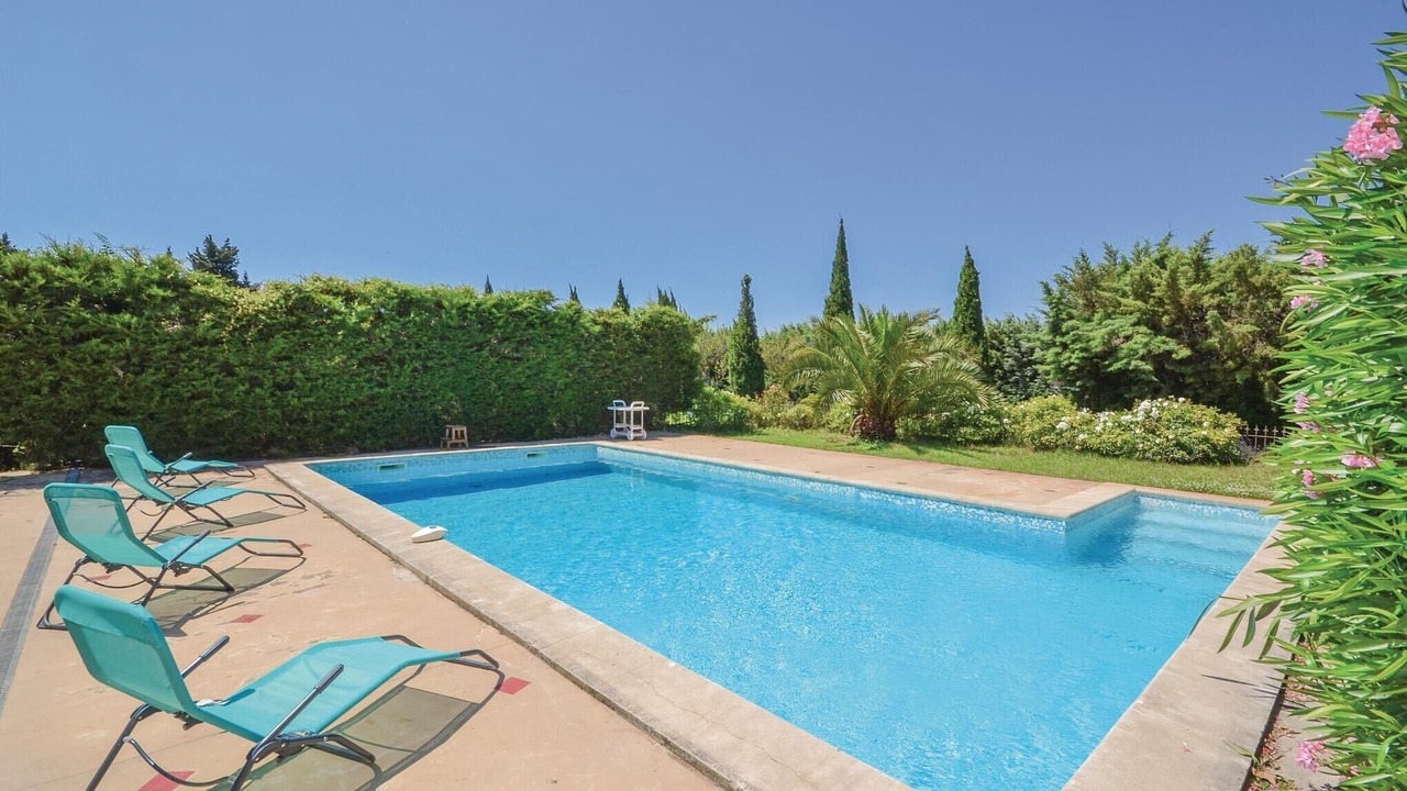 Photo of Outdoor in Caderousse