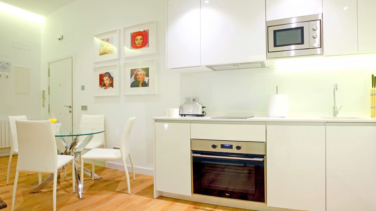 Photo of Kitchen in Golden Triangle of Art