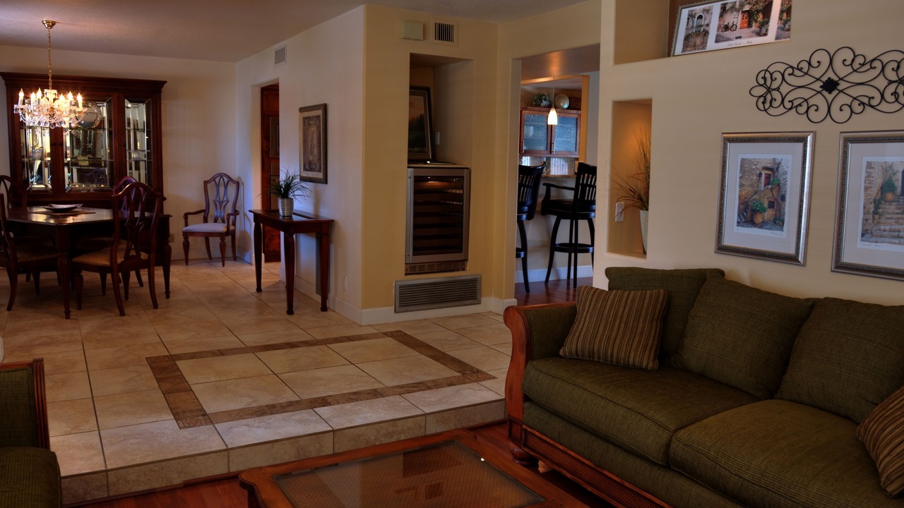 Photo of Bedroom in Raskin Estates