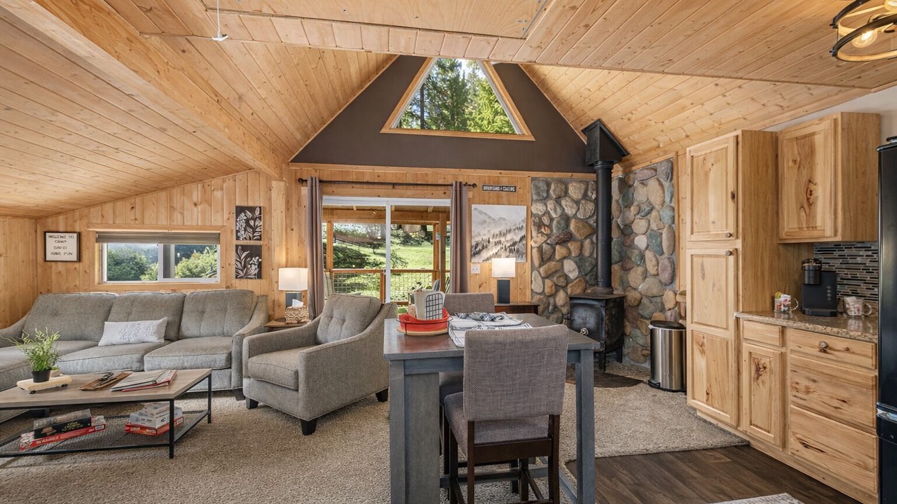 Photo of Livingroom in Ardenvoir