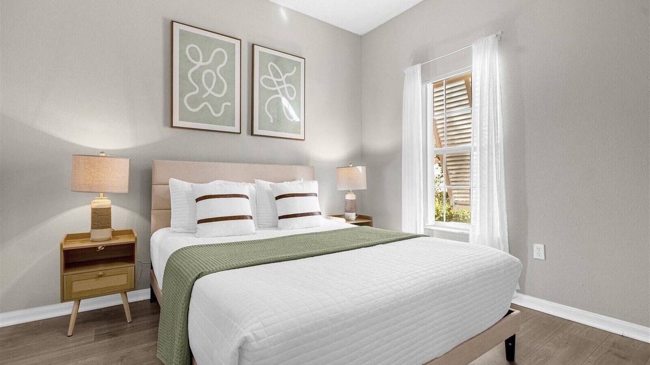 Photo of Bedroom in Bay Lake