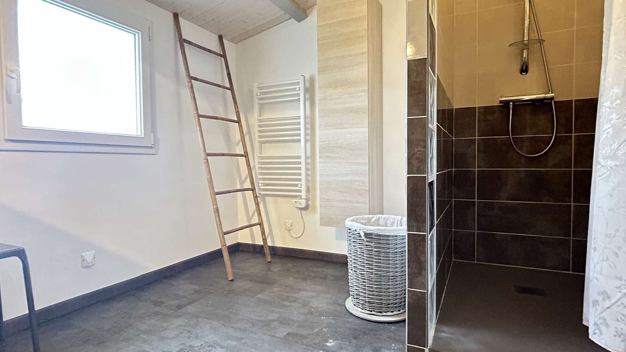 Photo of Bathroom in Barbatre