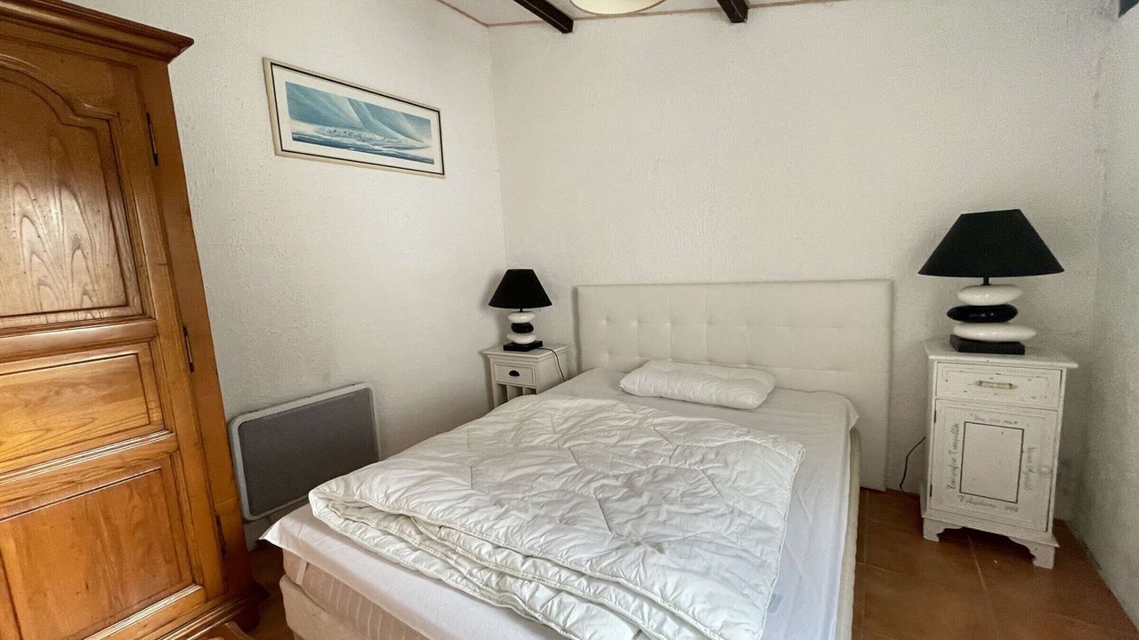Photo of Bedroom in La Gueriniere