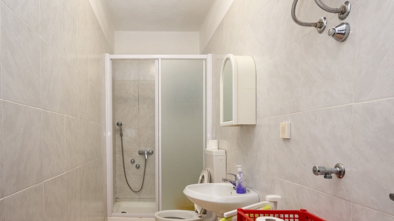 Photo of Bathroom in Metajna