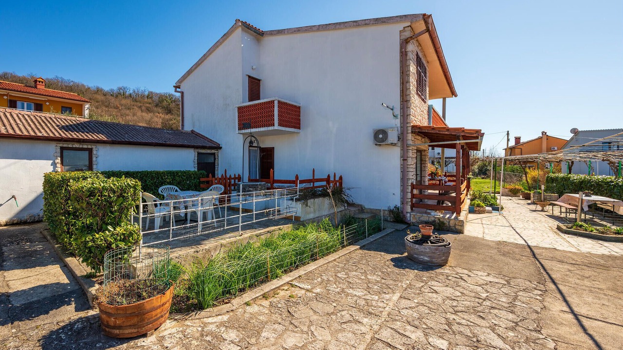 Photo of Outdoor in Labin