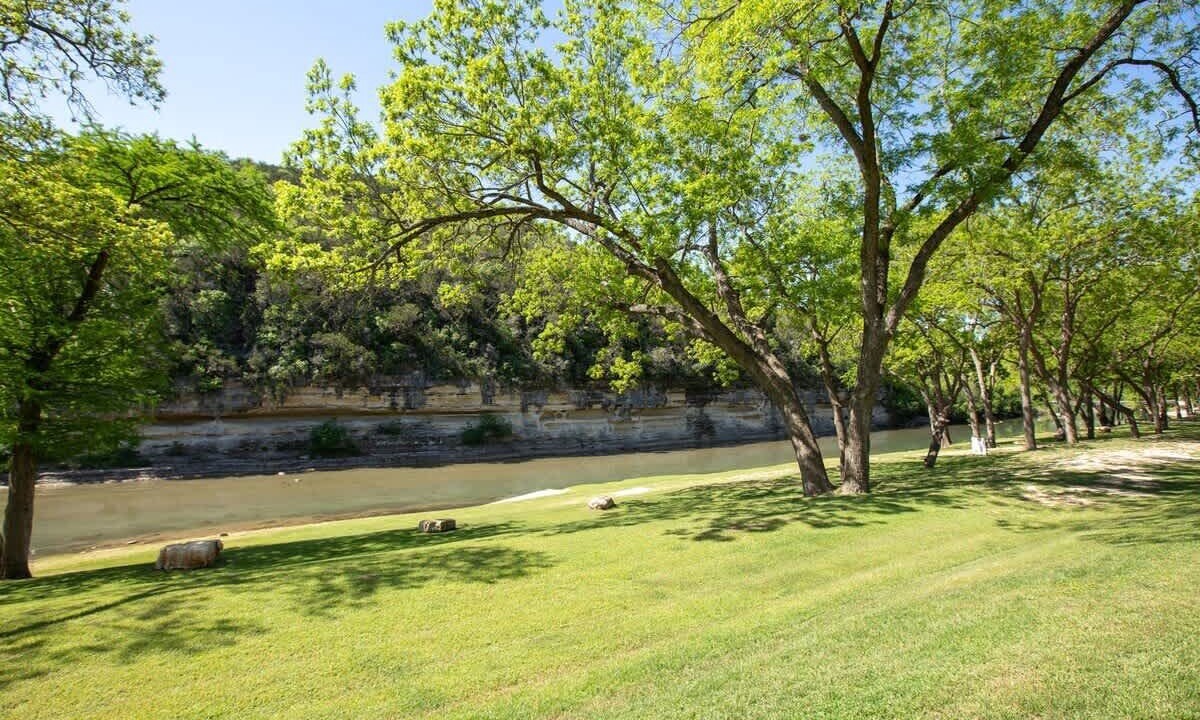 Photo of Others in New Braunfels