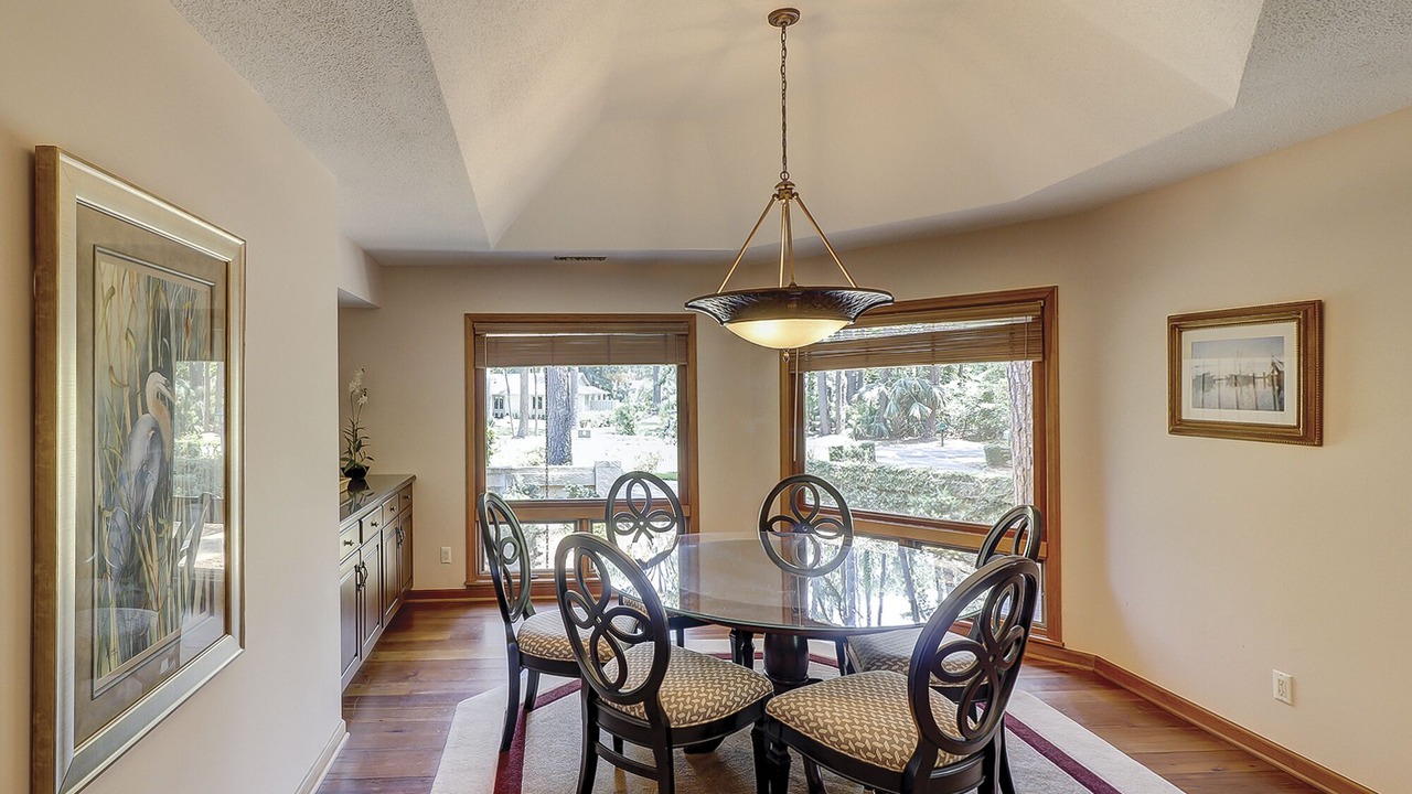 Photo of Livingroom in Sea Pines