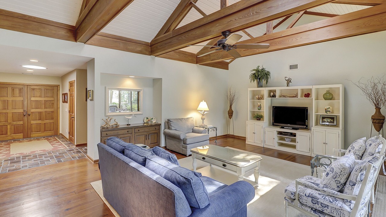 Photo of Livingroom in Sea Pines