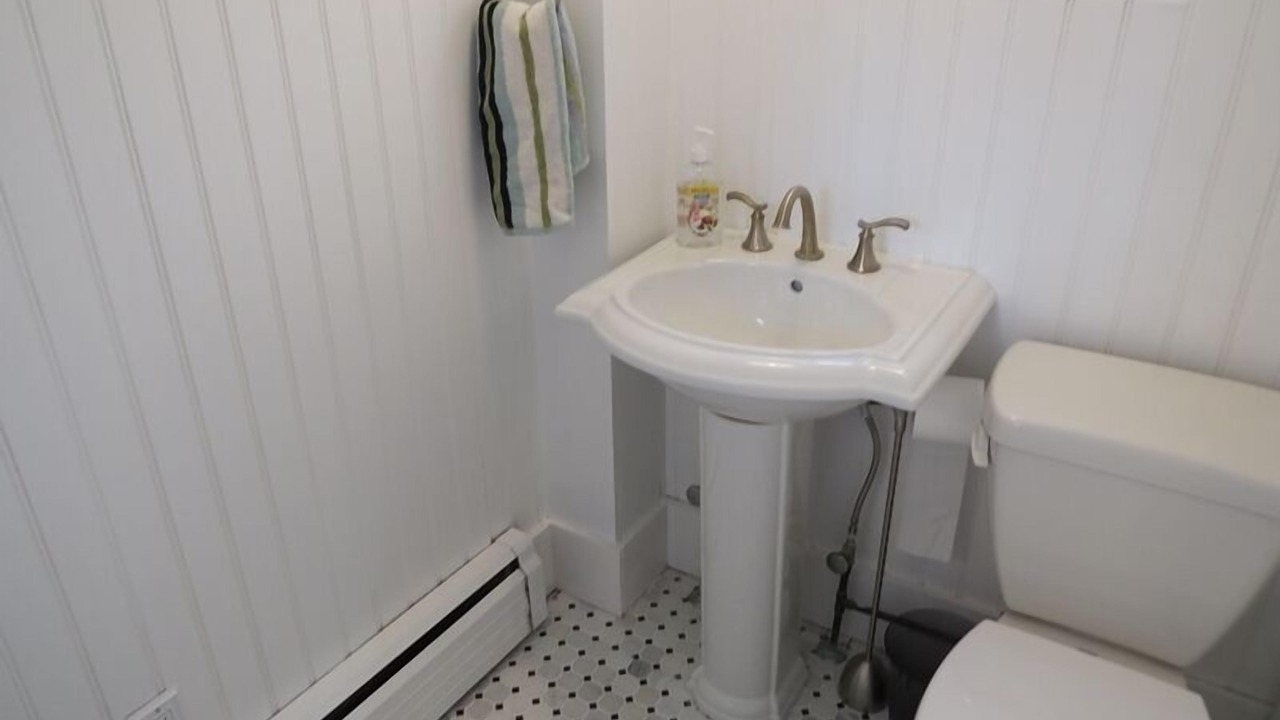 Photo of Bathroom in Chatham
