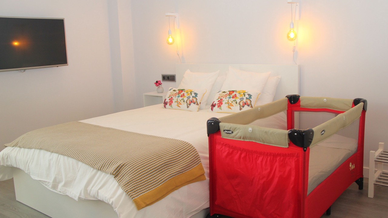 Photo of Bedroom in Jewish Quarter