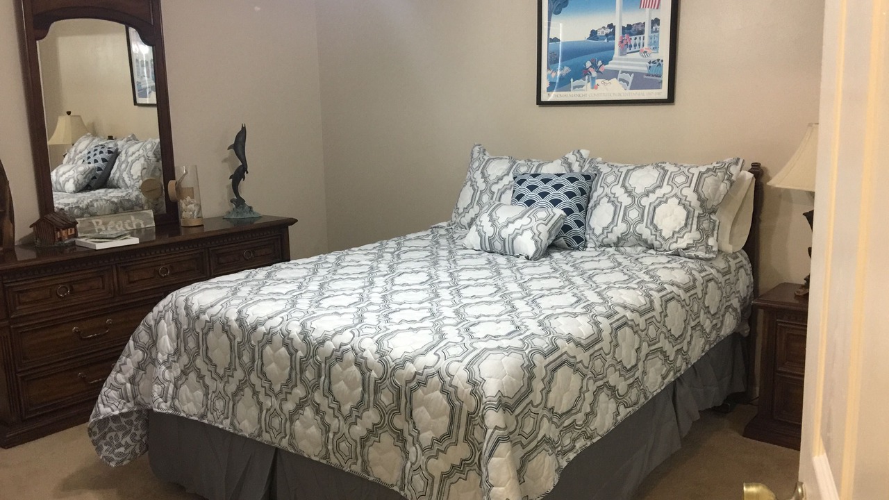 Photo of Bedroom in Scenic Heights