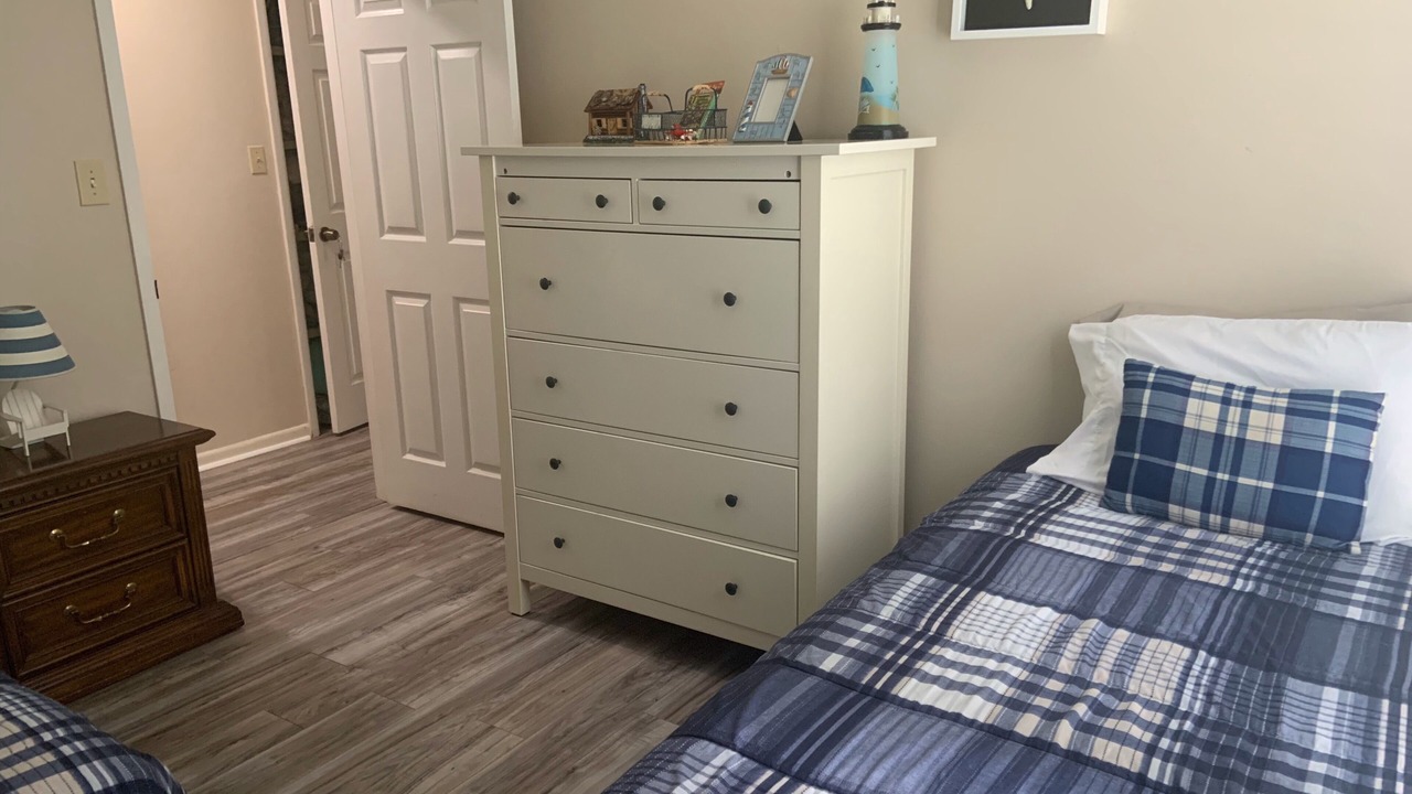 Photo of Bedroom in Scenic Heights