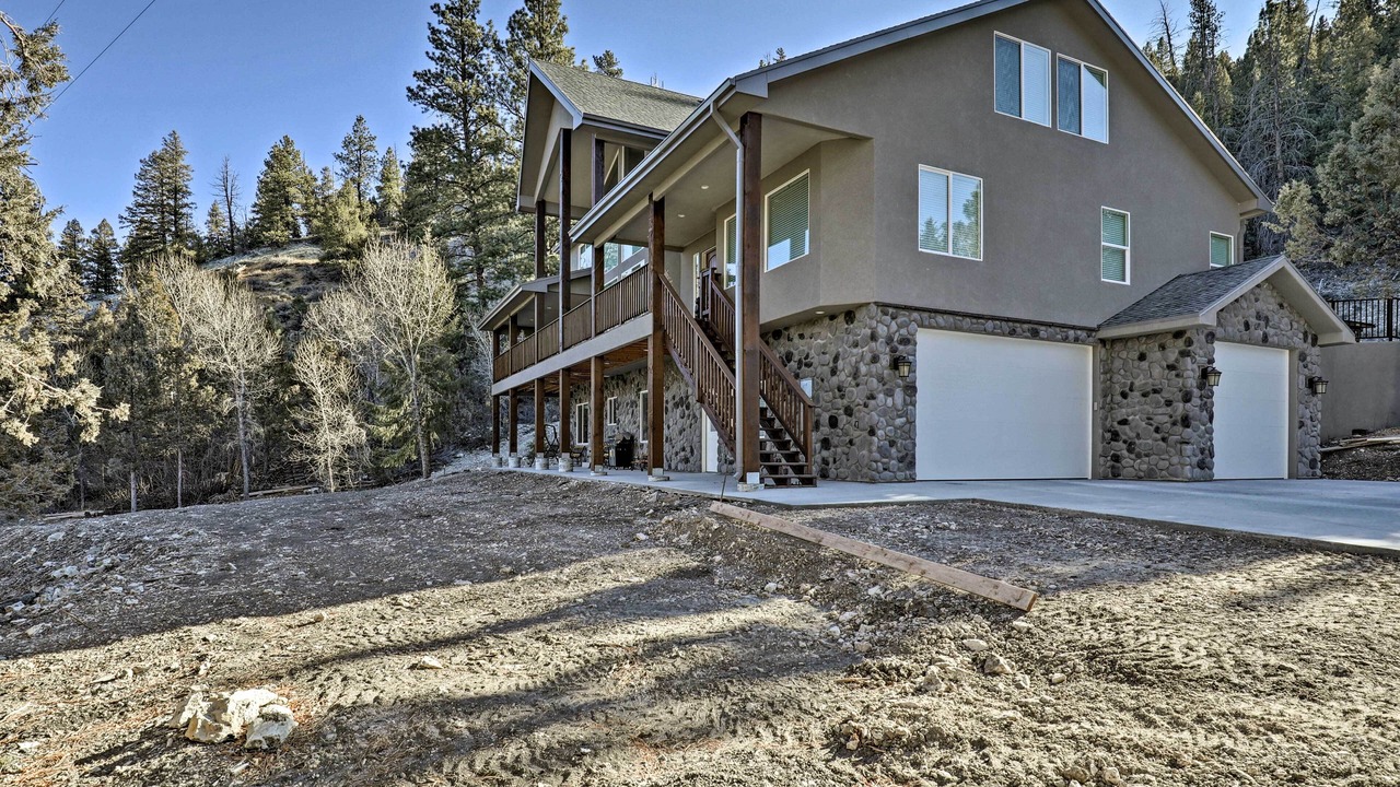 Photo of Outdoor in Mammoth Creek